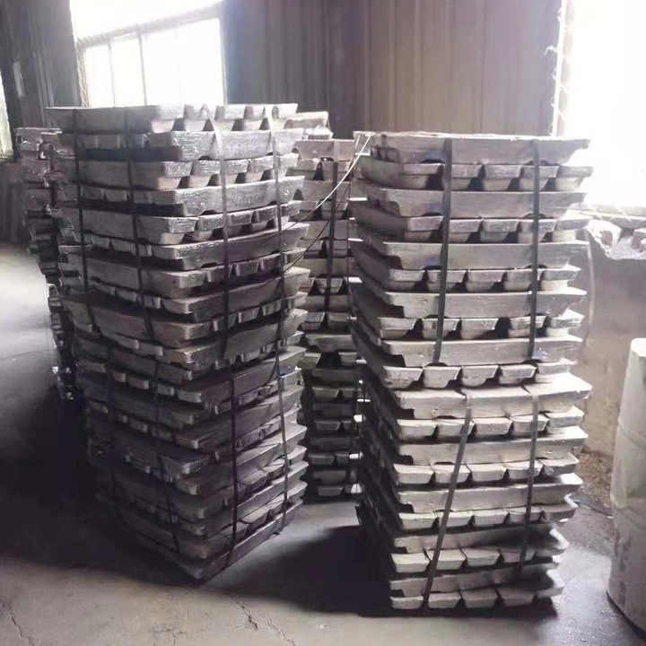 Pyrometallurgical Process Of Refining Silver