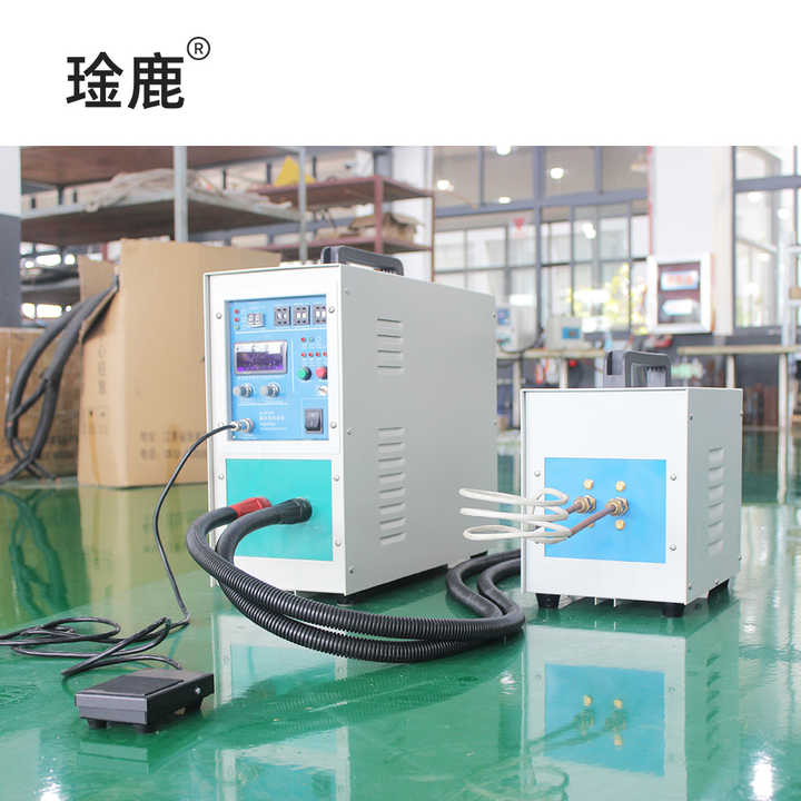 Pyrometallurgical Process Of Refining Silver